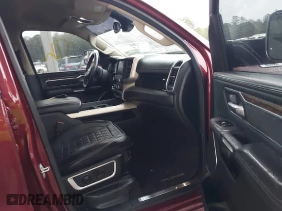 ✅ 2019 Ram 1500 Laramie • VIN: 1C6SRFJT7KN517545 • Лот: 43514806. Опубликован ранее на IAAI с пробегом 73 932 миль. Бесплатный доступ к архиву аукционных продаж из США и подробный отчёт об истории автомобиля на DreamBid. Изображение 5.