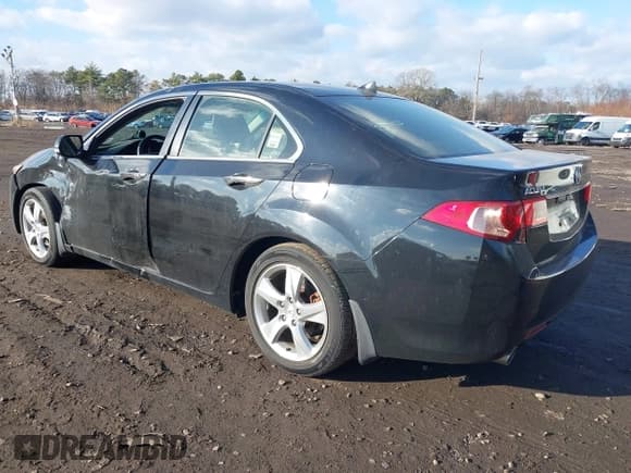 ✅ 2014 Acura TSX • VIN: JH4CU2F40EC004870 • Lot: 43814529. Listed on IAAI with 88,165 mi. Free auction sales archive from the USA and detailed vehicle history report at DreamBid. Image 3.