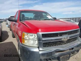 ✅ 2008 Chevrolet Silverado 2500HD Work Truck • VIN: 1GCHC24K68E201188 • Lot: 43598826. Wystawiony na IAAI z przebiegiem 246 595 mil. Bezpłatny archiwum sprzedaży aukcyjnych z USA i szczegółowy raport historii pojazdu na DreamBid. Zdjęcie 1.