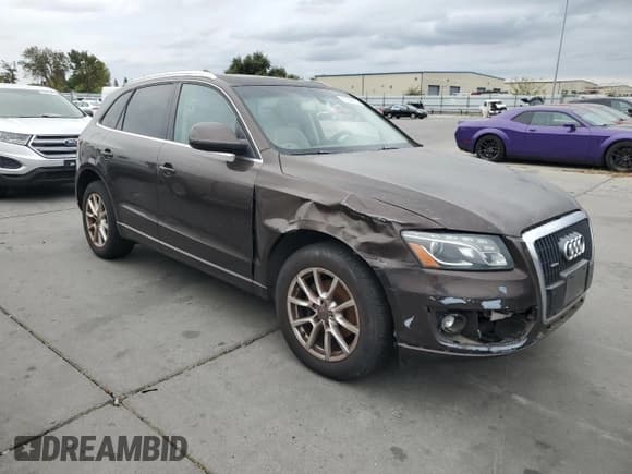 ✅ 2011 Audi Q5 Premium Plus • VIN: WA1LFAFP5BA089626 • Lot: 81934165. Listed on Copart with 185,664 mi. Free auction sales archive from the USA and detailed vehicle history report at DreamBid. Image 4.