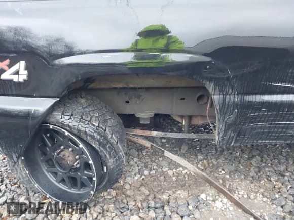 ✅ 2007 Chevrolet Silverado 2500HD LT1 • VIN: 1GCHK23D67F163914 • Lot: 43735183. Wystawiony na IAAI z przebiegiem 232 275 mil. Bezpłatny archiwum sprzedaży aukcyjnych z USA i szczegółowy raport historii pojazdu na DreamBid. Zdjęcie 19.