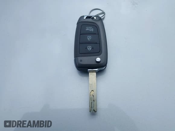 ✅ 2020 Hyundai Venue SEL • VIN: KMHRC8A35LU014510 • Lot: 41778111. Listed on IAAI with 60,495 mi. Free auction sales archive from the USA and detailed vehicle history report at DreamBid. Image 11.