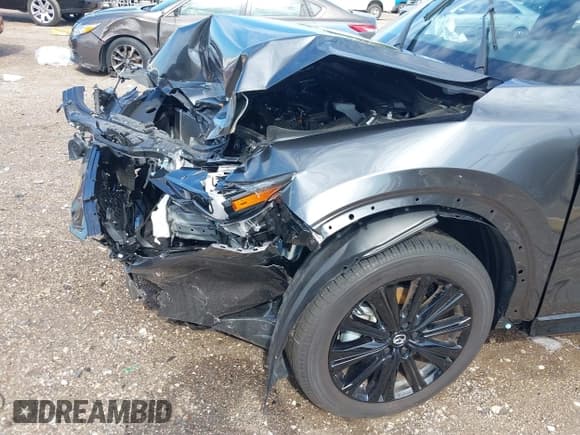 ✅ 2025 Mazda CX-5 Premium • VIN: JM3KFBDY8S0598867 • Лот: 42329879. Опубликован ранее на IAAI с пробегом 2 912 миль. Бесплатный доступ к архиву аукционных продаж из США и подробный отчёт об истории автомобиля на DreamBid. Изображение 18.
