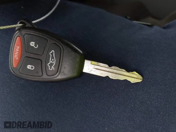 ✅ 2007 Jeep Commander Sport • VIN: 1J8HH48K27C501899 • Lot: 42204806. Listed on IAAI with 154,919 mi. Free auction sales archive from the USA and detailed vehicle history report at DreamBid. Image 11.