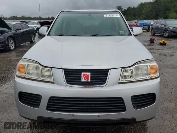 ✅ 2006 Saturn VUE • VIN: 5GZCZ53406S850110 • Lot: 71220374. Wystawiony na Copart z przebiegiem 147 273 mil. Bezpłatny archiwum sprzedaży aukcyjnych z USA i szczegółowy raport historii pojazdu na DreamBid. Zdjęcie 5.