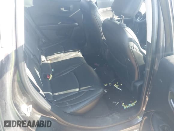 ✅ 2018 Jeep Compass Limited • VIN: 3C4NJDCB3JT231213 • Lot: 43024408. Listed on IAAI with 90,797 mi. Free auction sales archive from the USA and detailed vehicle history report at DreamBid. Image 8.