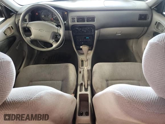 ✅ 2000 Chevrolet Prizm • VIN: 1Y1SK5485YZ403328 • Лот: 70034265. Опубликован ранее на Copart с пробегом 145 348 миль. Бесплатный доступ к архиву аукционных продаж из США и подробный отчёт об истории автомобиля на DreamBid. Изображение 8.