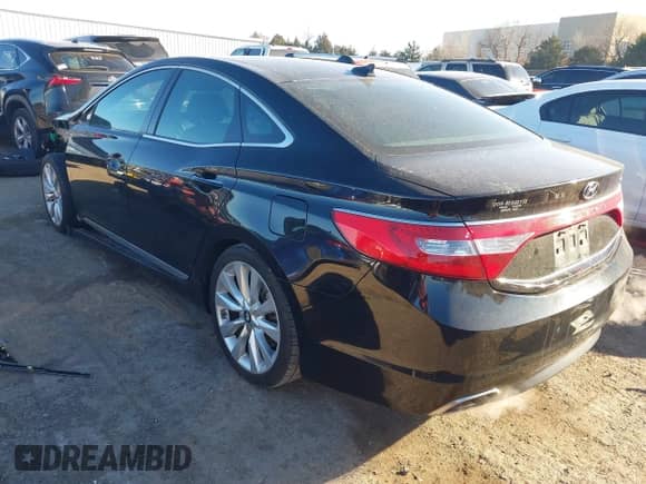 2016 Hyundai Azera Limited z VIN KMHFH4JGXGA547217, wystawiony jako IAAI lot #41015224 z przebiegiem 45 394 mil mil oraz . Historia ofert i sprzedaży dostępna na DreamBid. Obrazek 3.