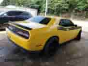 2018 Dodge Challenger R/T with VIN 2C3CDZBT5JH166089, listed as a Copart auction lot 61673525 with 68,933 mi miles and Salvage title. Bid and sale history available at DreamBid. Image 3.