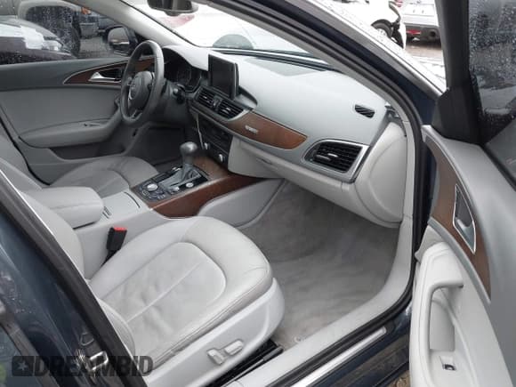 ✅ 2014 Audi A6 Premium Plus • VIN: WAUFGAFC6EN137139 • Lot: 43787853. Listed on IAAI with 124,363 mi. Free auction sales archive from the USA and detailed vehicle history report at DreamBid. Image 18.