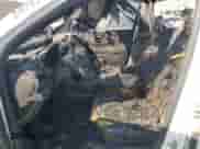 2019 Chevrolet Traverse LT Cloth z VIN 1GNERGKW8KJ121675, wystawiony jako Copart lot #84051555 z przebiegiem Nie podano mil oraz Nie do naprawy • Non repairable. Historia ofert i sprzedaży dostępna na DreamBid. Obrazek 7.