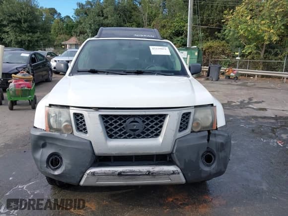 ✅ 2013 Nissan Xterra S • VIN: 5N1AN0NUXDN818096 • Lot: 43339051. Listed on IAAI with 293,220 mi. Free auction sales archive from the USA and detailed vehicle history report at DreamBid. Image 12.