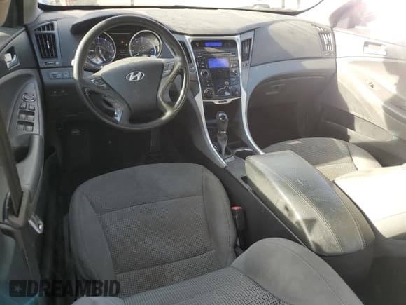 ✅ 2012 Hyundai Sonata GLS • VIN: 5NPEB4AC4CH342252 • Lot: 90823385. Listed on Copart with 145,214 mi. Free auction sales archive from the USA and detailed vehicle history report at DreamBid. Image 8.