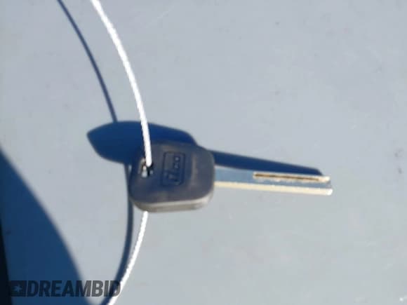 ✅ 2017 Chevrolet Silverado 1500 Work Truck • VIN: 1GCVKNEH3HZ148341 • Lot: 43628887. Wystawiony na IAAI z przebiegiem 180 105 mil. Bezpłatny archiwum sprzedaży aukcyjnych z USA i szczegółowy raport historii pojazdu na DreamBid. Zdjęcie 11.