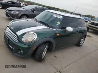 2011 MINI Hardtop with VIN WMWSU3C53BT091950, listed as a Copart auction lot 45841863 with 125,815 mi miles and Clean title. Bid and sale history available at DreamBid. Image 1.