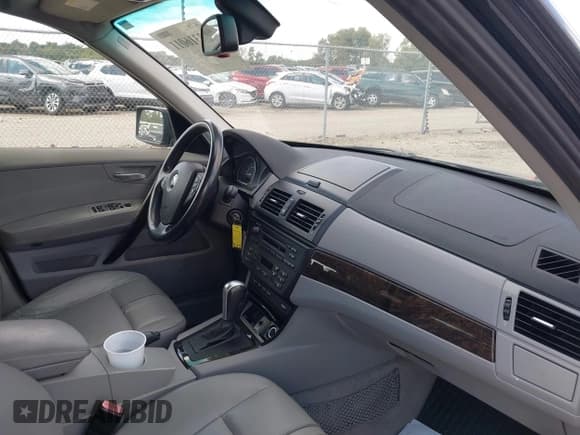 ✅ 2007 BMW X3 3.0si • VIN: WBXPC93437WF05939 • Lot: 43316011. Listed on IAAI with 169,132 mi. Free auction sales archive from the USA and detailed vehicle history report at DreamBid. Image 5.