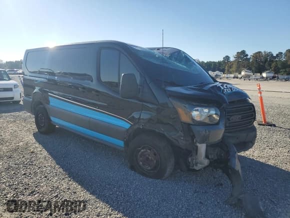 ✅ 2015 Ford Transit Cargo • VIN: 1FTYE1YM2FKB13088 • Лот: 92919415. Опубликован ранее на Copart с пробегом 204 728 миль. Бесплатный доступ к архиву аукционных продаж из США и подробный отчёт об истории автомобиля на DreamBid. Изображение 4.