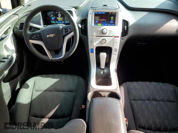✅ 2012 Chevrolet Volt • VIN: 1G1RA6E48CU115566 • Lot: 70376304. Wystawiony na Copart z przebiegiem 147 166 mil. Bezpłatny archiwum sprzedaży aukcyjnych z USA i szczegółowy raport historii pojazdu na DreamBid. Zdjęcie 8.