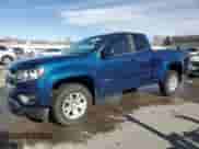 2019 Chevrolet Colorado 4WD LT z VIN 1GCHTCEN1K1124100, wystawiony jako Copart lot #48558675 z przebiegiem 25 865 mil mil oraz Szkoda całkowita • Salvage title. Historia ofert i sprzedaży dostępna na DreamBid. Obrazek 1.