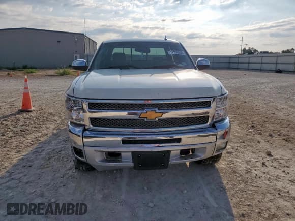 ✅ 2013 Chevrolet Silverado 1500 LT • VIN: 3GCPCSE06DG223493 • Lot: 71250535. Listed on Copart with 257,115 mi. Free auction sales archive from the USA and detailed vehicle history report at DreamBid. Image 5.