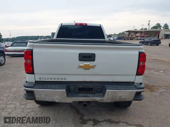 ✅ 2017 Chevrolet Silverado 2500HD Work Truck • VIN: 1GC1KUEG7HF226685 • Lot: 42839054. Listed on IAAI with 204,220 mi. Free auction sales archive from the USA and detailed vehicle history report at DreamBid. Image 16.