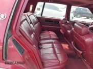 ✅ 1988 Cadillac DeVille • VIN: 1G6CD5151J4304380 • Lot: 42452512. Wystawiony na IAAI z przebiegiem 40 858 mil. Bezpłatny archiwum sprzedaży aukcyjnych z USA i szczegółowy raport historii pojazdu na DreamBid. Zdjęcie 8.