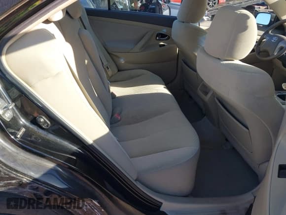 ✅ 2008 Toyota Camry XLE • VIN: 4T1BK46K28U065306 • Lot: 43525804. Wystawiony na IAAI z przebiegiem 110 476 mil. Bezpłatny archiwum sprzedaży aukcyjnych z USA i szczegółowy raport historii pojazdu na DreamBid. Zdjęcie 8.