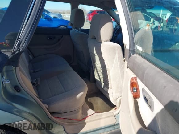 ✅ 2004 Subaru Legacy Outback • VIN: 4S3BH675X47640123 • Лот: 43869258. Опубликован ранее на IAAI с пробегом 294 399 миль. Бесплатный доступ к архиву аукционных продаж из США и подробный отчёт об истории автомобиля на DreamBid. Изображение 8.