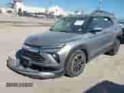 2024 Chevrolet TrailBlazer LT с VIN KL79MPS27RB144372, выставлен на аукционе IAAI как лот 43618275 с пробегом 32 329 миль миль и . История ставок и продаж доступна на DreamBid. Изображение 20.