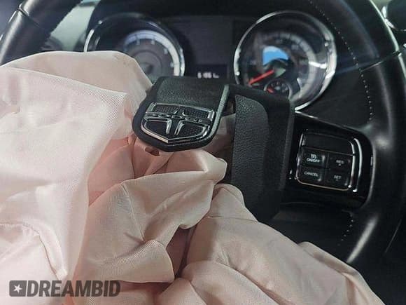 ✅ 2019 Dodge Grand Caravan SE • VIN: 2C4RDGBG6KR676265 • Лот: 43662344. Опубликован ранее на IAAI с пробегом 61 861 миль. Бесплатный доступ к архиву аукционных продаж из США и подробный отчёт об истории автомобиля на DreamBid. Изображение 12.