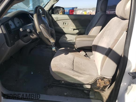 ✅ 2004 Toyota Tacoma PreRunner • VIN: 5TESM92N84Z391687 • Lot: 85936765. Wystawiony na Copart z przebiegiem 284 646 mil. Bezpłatny archiwum sprzedaży aukcyjnych z USA i szczegółowy raport historii pojazdu na DreamBid. Zdjęcie 7.