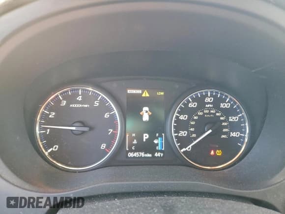 ✅ 2017 Mitsubishi Outlander GT • VIN: JA4JZ4AX5HZ036992 • Lot: 94148255. Listed on Copart with 64,576 mi. Free auction sales archive from the USA and detailed vehicle history report at DreamBid. Image 9.