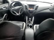 ✅ 2014 Hyundai Veloster Turbo • VIN: KMHTC6AE7EU191610 • Lot: 73241164. Wystawiony na Copart z przebiegiem 80 956 mil. Bezpłatny archiwum sprzedaży aukcyjnych z USA i szczegółowy raport historii pojazdu na DreamBid. Zdjęcie 8.