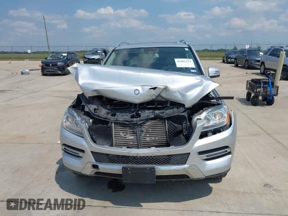 ✅ 2013 Mercedes-Benz M 350 • VIN: 4JGDA2EB8DA233821 • Лот: 43081521. Опубликован ранее на IAAI с пробегом 103 485 миль. Бесплатный доступ к архиву аукционных продаж из США и подробный отчёт об истории автомобиля на DreamBid. Изображение 12.