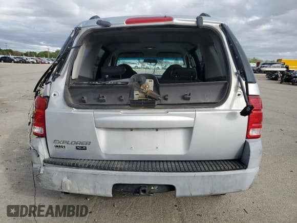 ✅ 2002 Ford Explorer XLS • VIN: 1FMZU72E02UA28983 • Лот: 56871915. Опубликован ранее на Copart с пробегом Не указан. Бесплатный доступ к архиву аукционных продаж из США и подробный отчёт об истории автомобиля на DreamBid. Изображение 6.