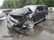 ✅ 2015 Chevrolet Suburban LT • VIN: 1GNSKJKC4FR642054 • Lot: 73506194. Wystawiony na Copart z przebiegiem Nie podano. Bezpłatny archiwum sprzedaży aukcyjnych z USA i szczegółowy raport historii pojazdu na DreamBid. Zdjęcie 1.