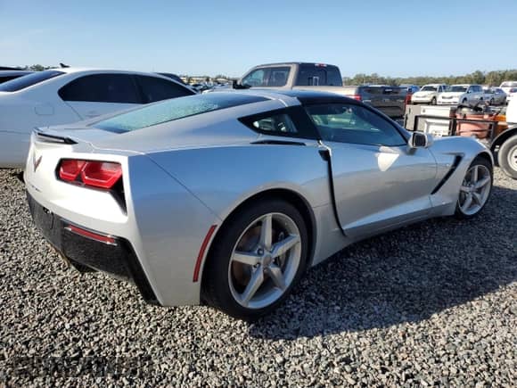2015 Chevrolet Corvette 1LT с VIN 1G1YB2D79F5114583, выставлен на аукционе Copart как лот 73865754 с пробегом Не указан миль и Списание • Salvage title. История ставок и продаж доступна на DreamBid. Изображение 3.