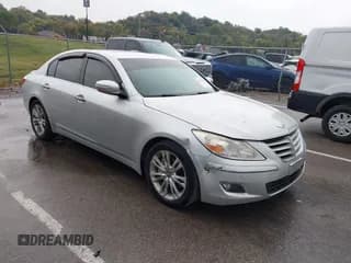 ✅ 2009 Hyundai Genesis • VIN: KMHGC46F39U045234 • Лот: 43522137. Опубликован ранее на IAAI с пробегом 249 117 миль. Бесплатный доступ к архиву аукционных продаж из США и подробный отчёт об истории автомобиля на DreamBid. Изображение 1.