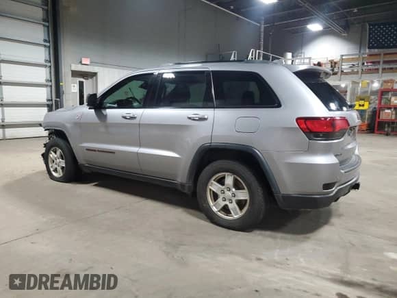 2019 Jeep Grand Cherokee Trailhawk с VIN 1C4RJFLT6KC849550, выставлен на аукционе Copart как лот 84006364 с пробегом 54 518 миль миль и Списание • Salvage title. История ставок и продаж доступна на DreamBid. Изображение 2.