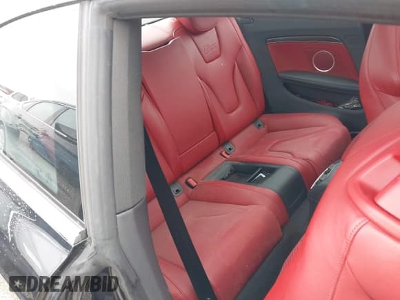 ✅ 2012 Audi S5 Prestige • VIN: WAUVVAFR3CA001917 • Лот: 43025165. Опубликован ранее на IAAI с пробегом 84 497 миль. Бесплатный доступ к архиву аукционных продаж из США и подробный отчёт об истории автомобиля на DreamBid. Изображение 8.