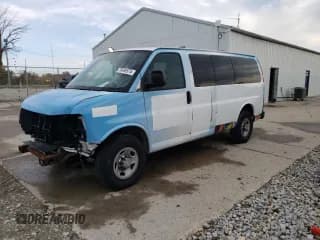 ✅ 2013 Chevrolet Express Passenger 1LT • VIN: 1GAZGYFG5D1190358 • Lot: 75496574. Wystawiony na Copart z przebiegiem 114 340 mil. Bezpłatny archiwum sprzedaży aukcyjnych z USA i szczegółowy raport historii pojazdu na DreamBid. Zdjęcie 1.