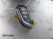 ✅ 2021 BMW 2 Series 228i • VIN: WBA53AK02M7J43610 • Lot: 43704080. Wystawiony na IAAI z przebiegiem 58 787 mil. Bezpłatny archiwum sprzedaży aukcyjnych z USA i szczegółowy raport historii pojazdu na DreamBid. Zdjęcie 11.