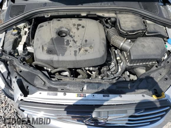 ✅ 2017 Volvo XC60 Dynamic • VIN: YV449MRR2H2200505 • Лот: 70844325. Опубликован ранее на Copart с пробегом 52 120 миль. Бесплатный доступ к архиву аукционных продаж из США и подробный отчёт об истории автомобиля на DreamBid. Изображение 12.