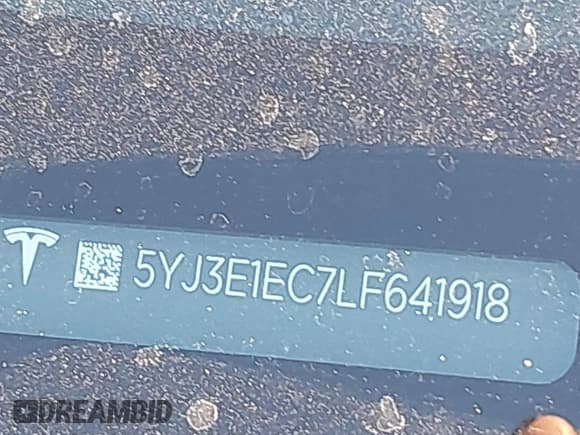 ✅ 2020 Tesla Model 3 Performance • VIN: 5YJ3E1EC7LF641918 • Lot: 41984261. Wystawiony na IAAI z przebiegiem 50 202 mil. Bezpłatny archiwum sprzedaży aukcyjnych z USA i szczegółowy raport historii pojazdu na DreamBid. Zdjęcie 20.