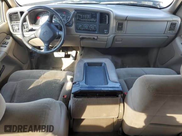 ✅ 2001 Chevrolet Silverado 1500 LS • VIN: 2GCEC19T211366175 • Lot: 76179174. Listed on Copart with 129,984 mi. Free auction sales archive from the USA and detailed vehicle history report at DreamBid. Image 8.