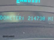 ✅ 2004 Chevrolet Silverado 2500HD LS • VIN: 1GCHK232X4F251181 • Lot: 43700423. Wystawiony na IAAI z przebiegiem 214 730 mil. Bezpłatny archiwum sprzedaży aukcyjnych z USA i szczegółowy raport historii pojazdu na DreamBid. Zdjęcie 15.