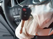 ✅ 2018 Toyota Highlander LE Plus • VIN: 5TDZZRFH1JS254295 • Lot: 43763432. Wystawiony na IAAI z przebiegiem 90 210 mil. Bezpłatny archiwum sprzedaży aukcyjnych z USA i szczegółowy raport historii pojazdu na DreamBid. Zdjęcie 11.