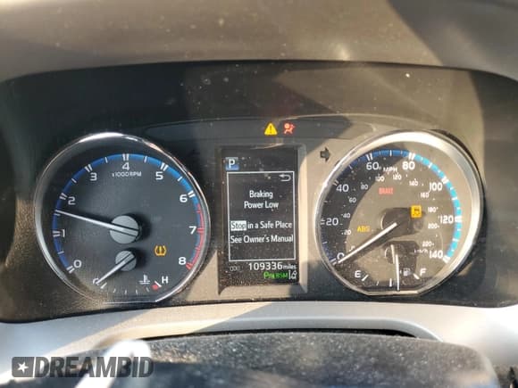 ✅ 2016 Toyota RAV4 Limited • VIN: 2T3DFREVXGW440645 • Lot: 93262035. Listed on Copart with 109,336 mi. Free auction sales archive from the USA and detailed vehicle history report at DreamBid. Image 9.