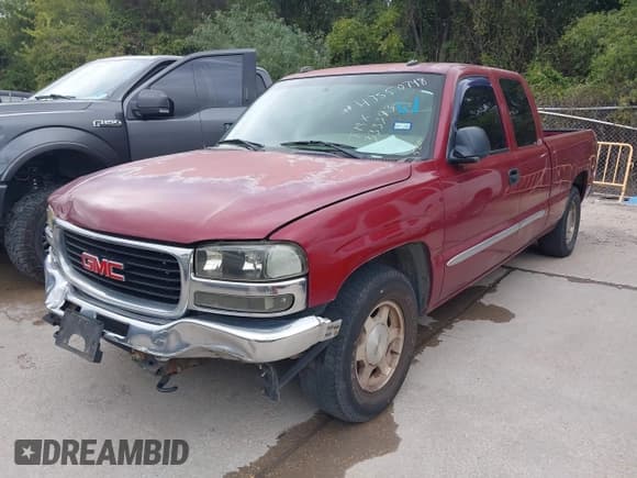 ✅ 2004 GMC Sierra 1500 SLE • VIN: 1GTEC19T74Z333393 • Лот: 43550748. Опубликован ранее на IAAI с пробегом 303 830 миль. Бесплатный доступ к архиву аукционных продаж из США и подробный отчёт об истории автомобиля на DreamBid. Изображение 2.