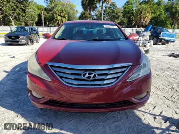 ✅ 2011 Hyundai Sonata Limited • VIN: 5NPEC4ACXBH197634 • Lot: 86247945. Listed on Copart with 159,353 mi. Free auction sales archive from the USA and detailed vehicle history report at DreamBid. Image 5.